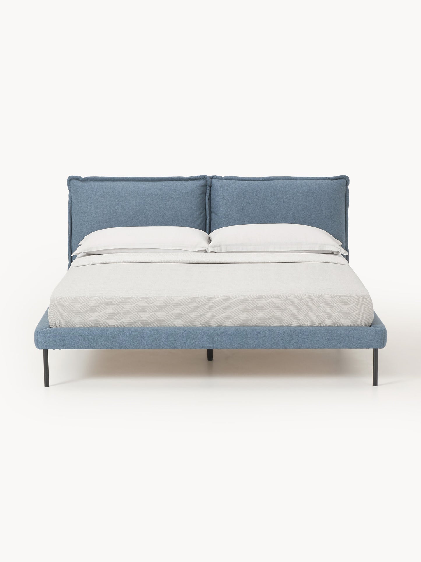 Amelienne Upholstered Bed