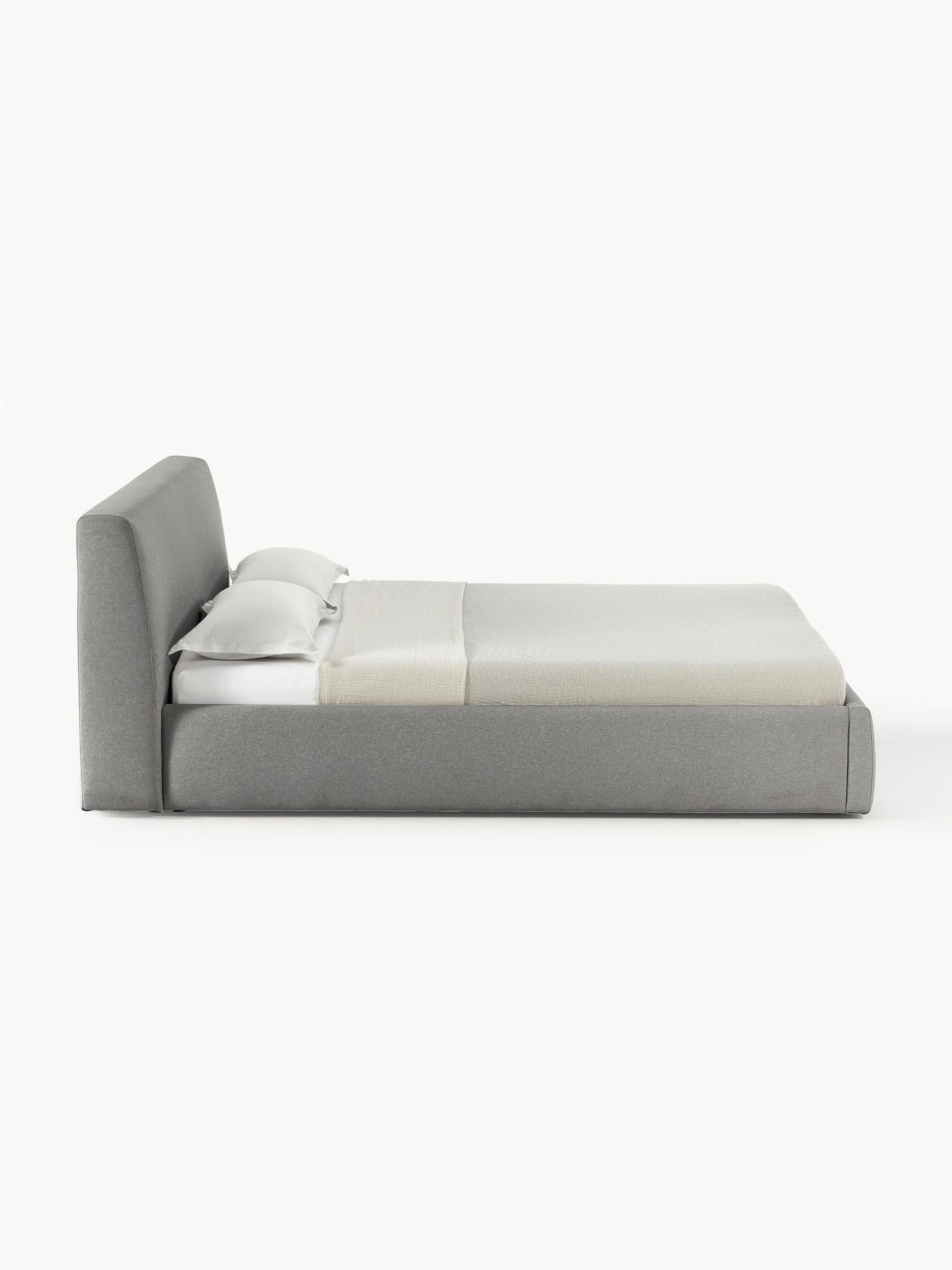 Clovarr Upholstered Bed
