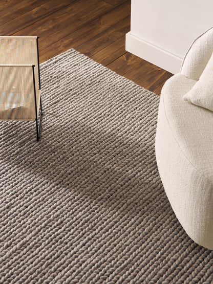 Brunelva Handmade Wool Rug with Braided Texture
