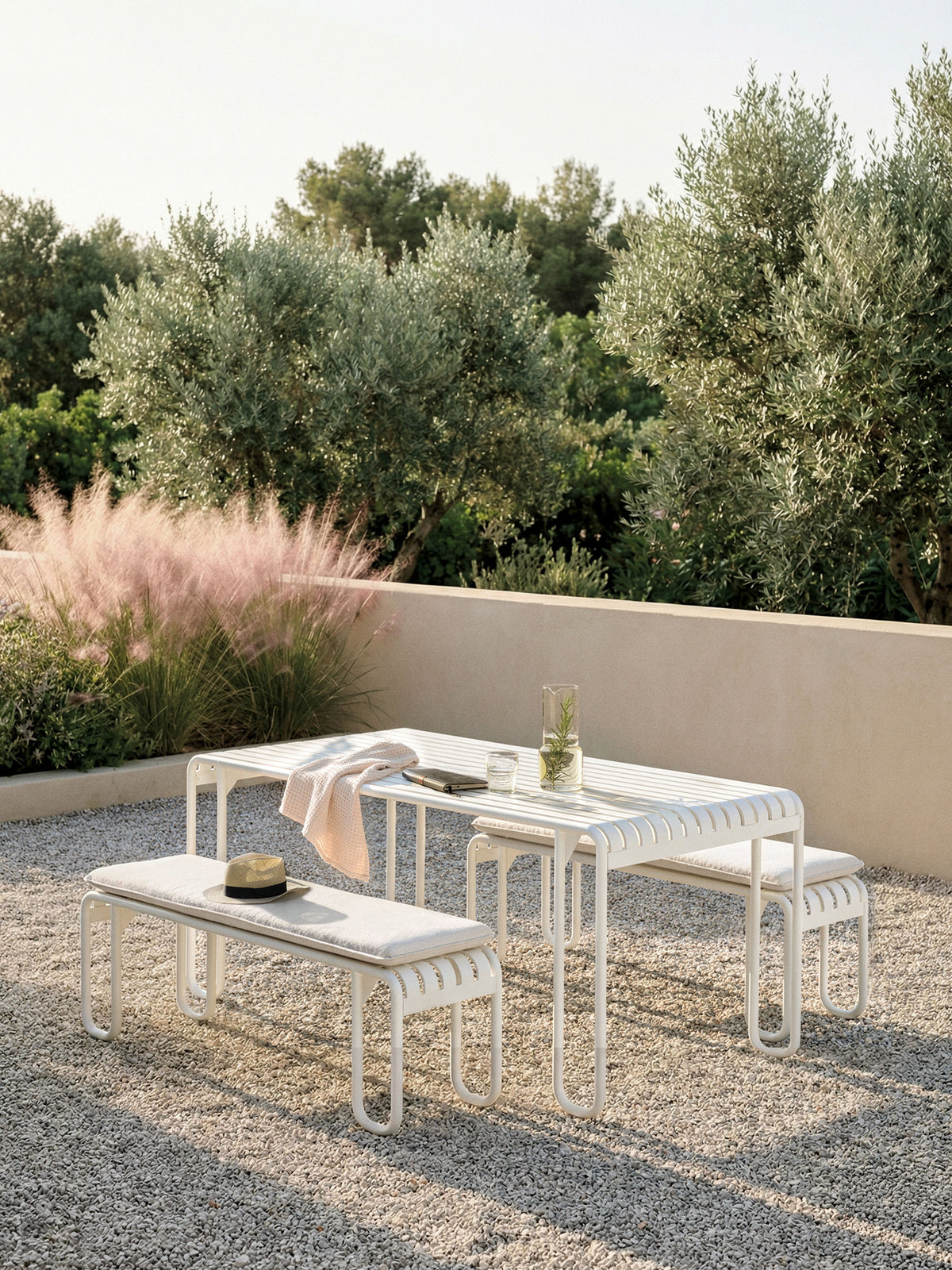 Caivrenn Garden Table, 180 x 90 cm