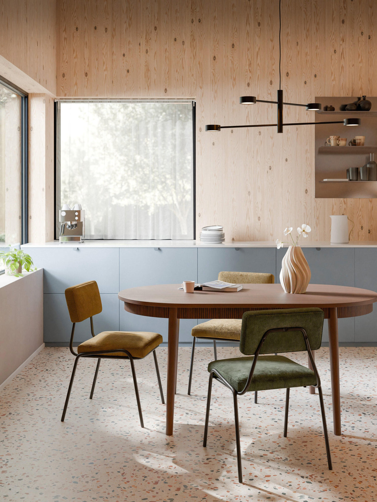 Calvarto Extendable Dining Table, in Various Sizes