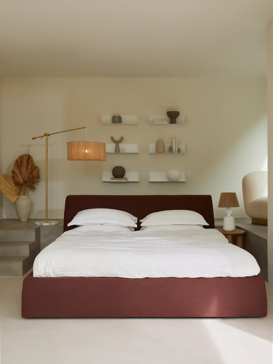 Clovarr Upholstered Storage Bed