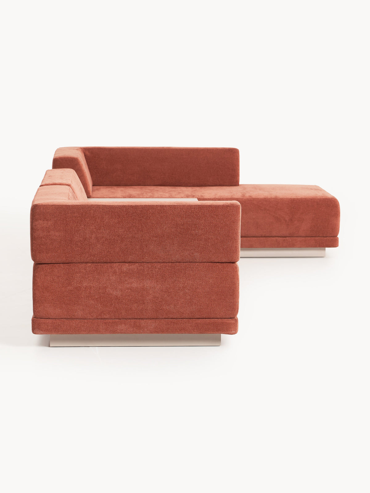 Colvraine Modular Corner Sofa (4-Seater) with Coffee Table