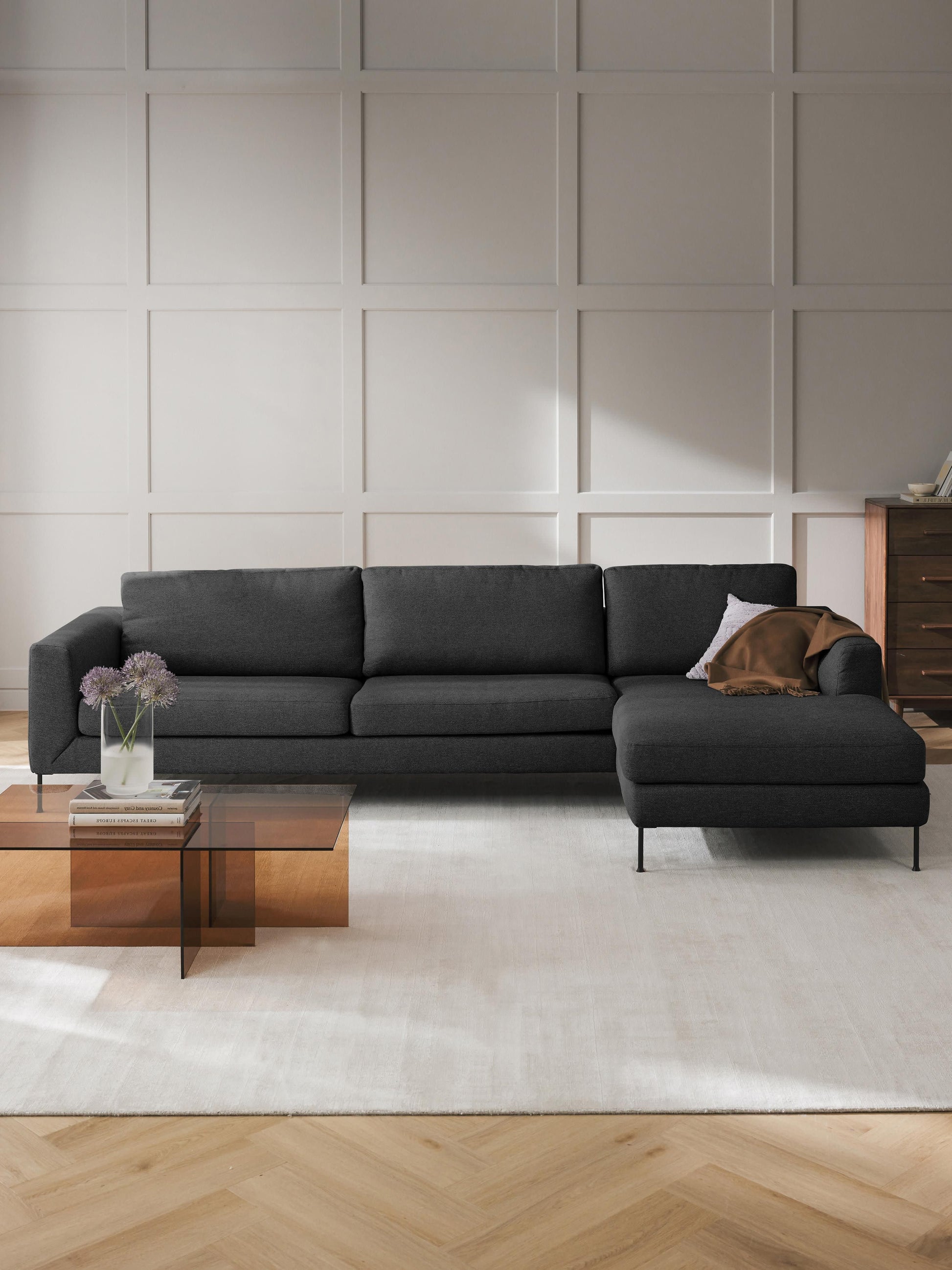 Cucervo Corner Sofa, 4-Seater