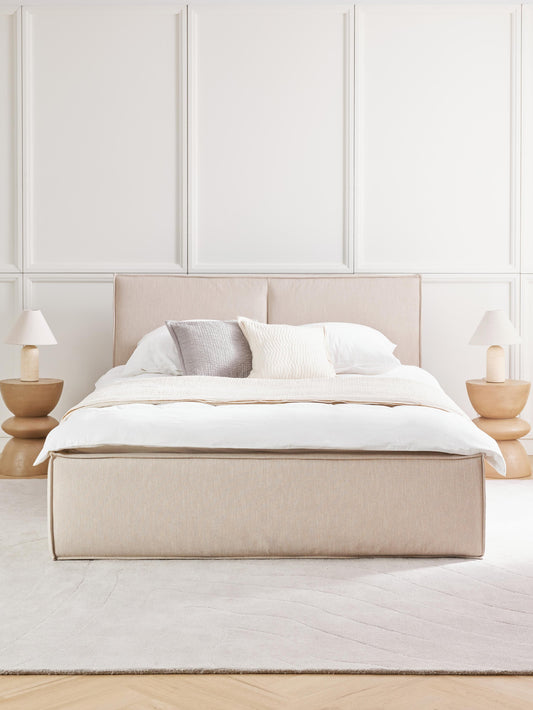 Drevalis Upholstered Storage Bed