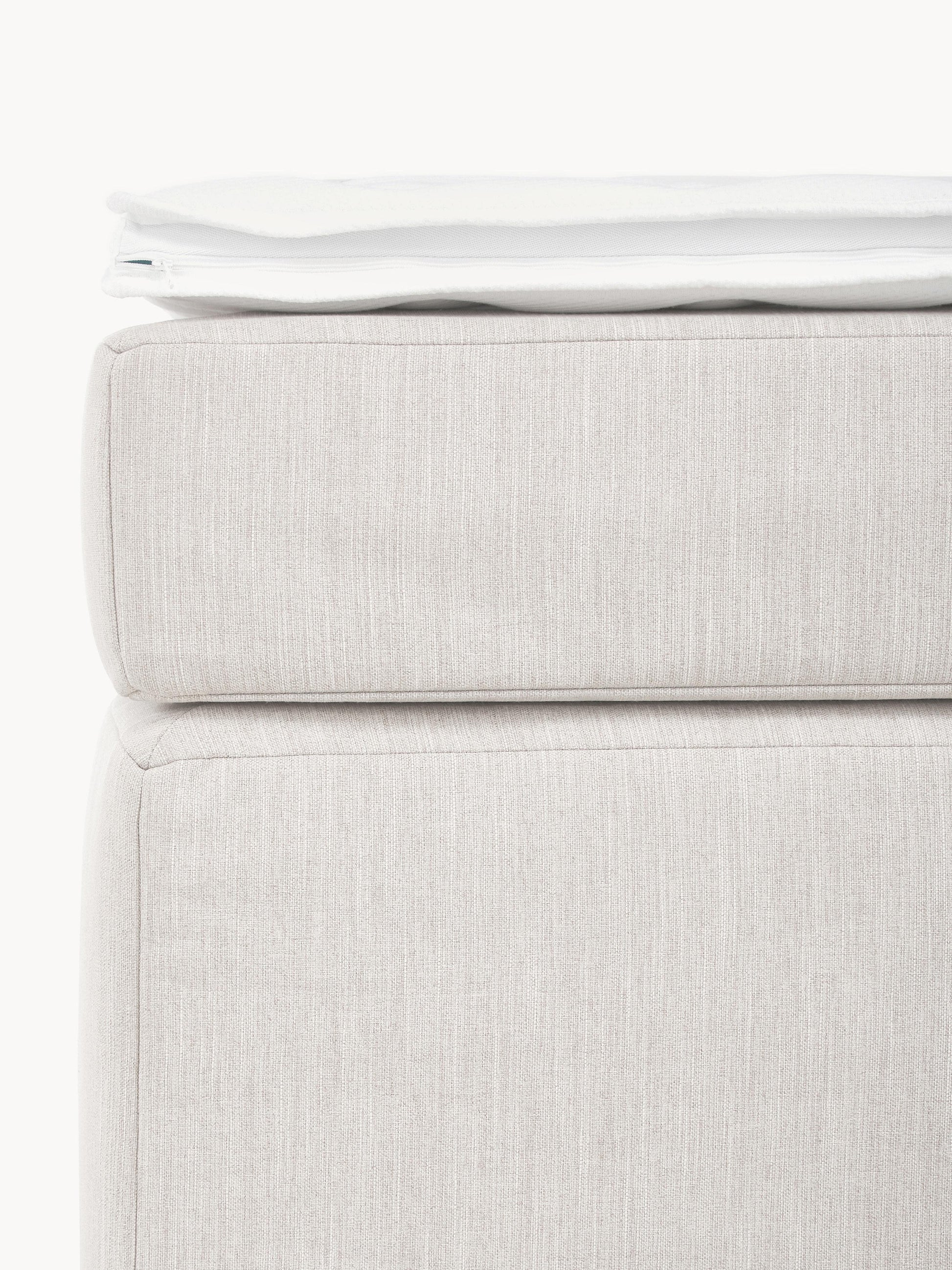 Enyrade Box Spring Bed