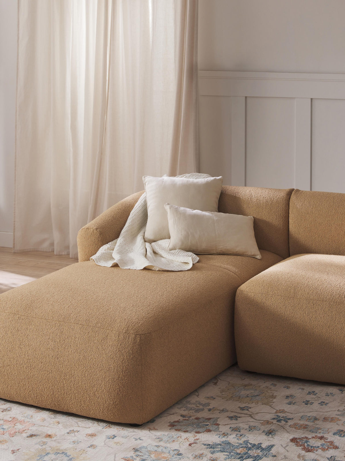 Fioranne Chaise Corner Module in Bouclé