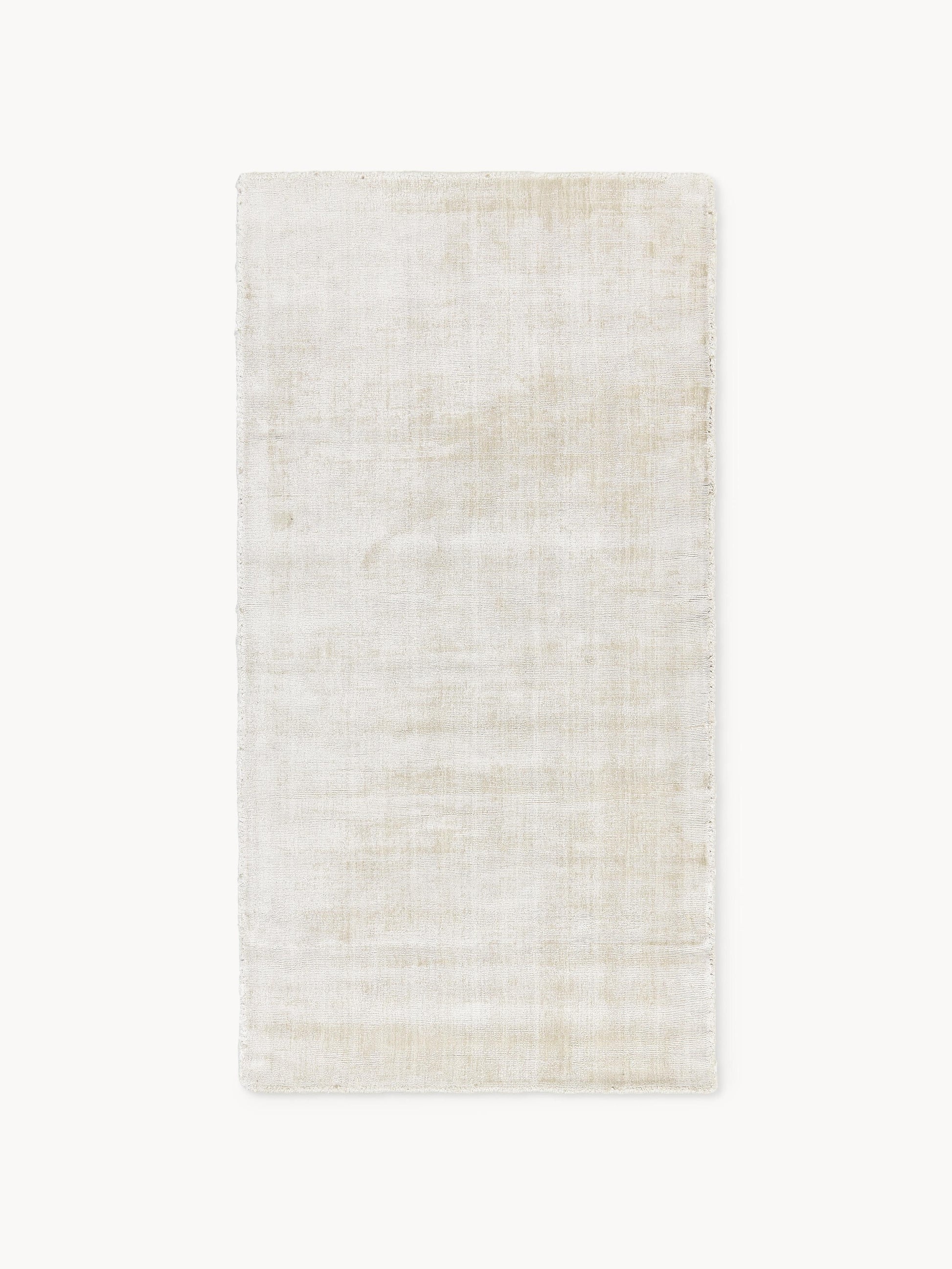 Jarielle Rug in Viscose, Hand-Woven