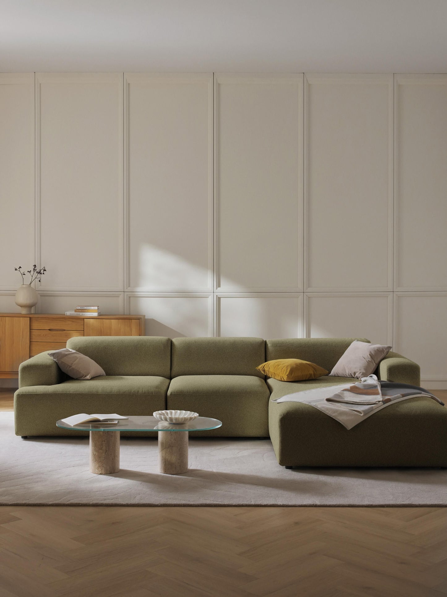Melvaine 4-Seater Corner Sofa