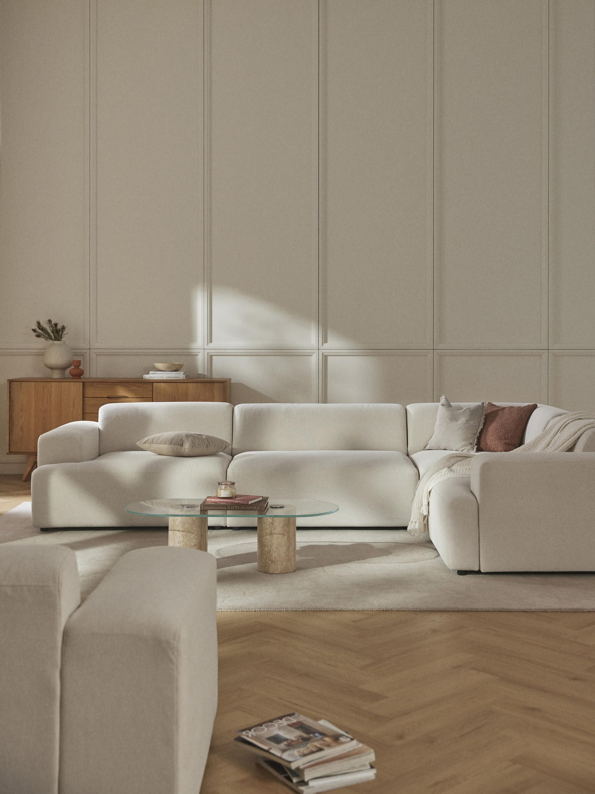 Melvaine Large Corner Sofa (4-Seater)