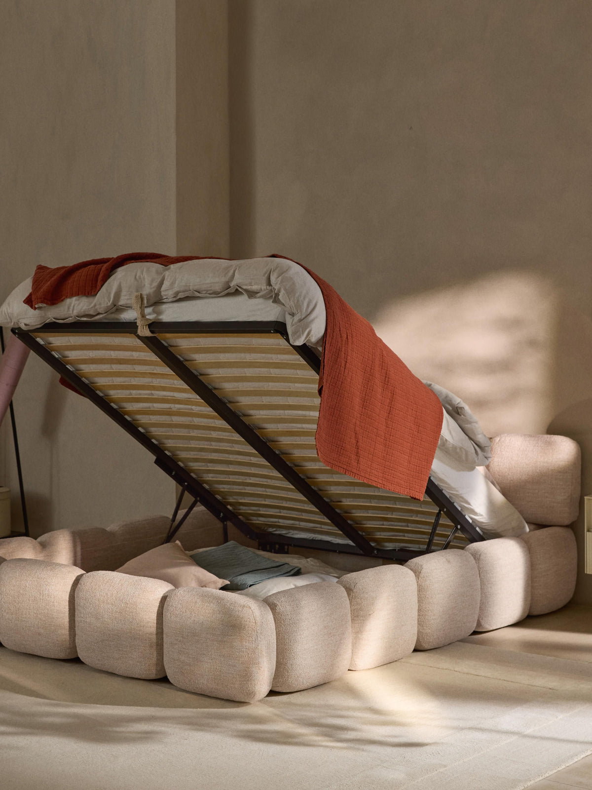 Taylbrig Upholstered Bed in Bouclé with Storage