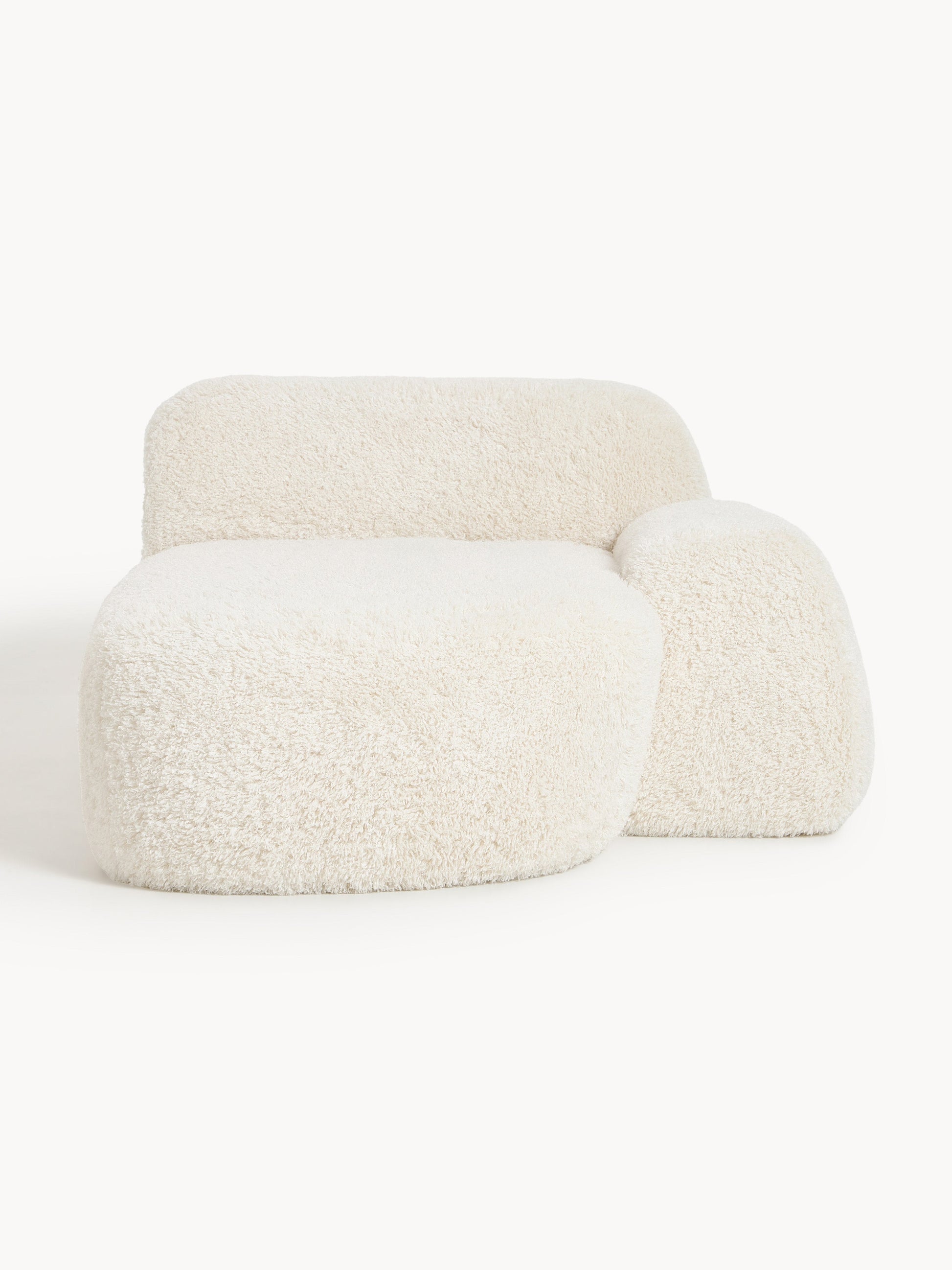 Wolskane Chaise in Teddy