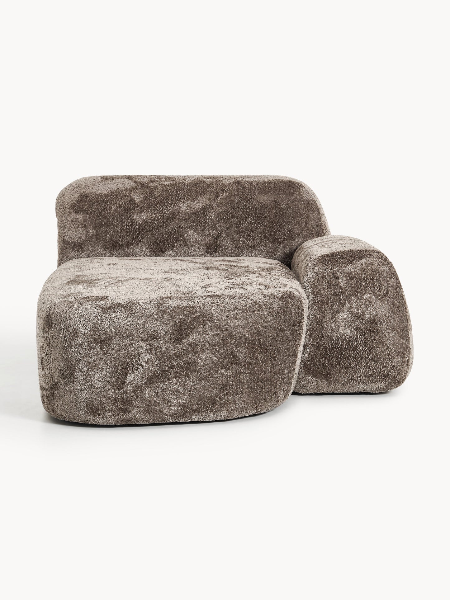 Wolskane Chaise in Teddy Bouclé