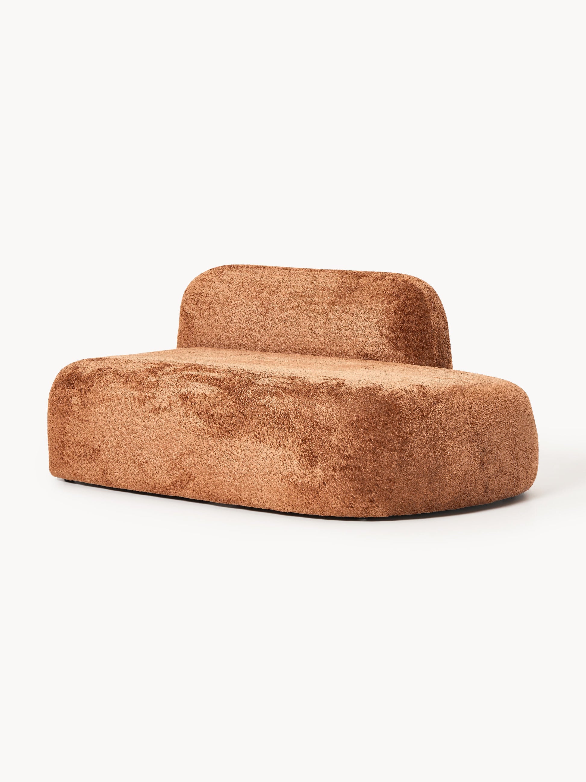 Wolskane Chaise in Teddy Bouclé
